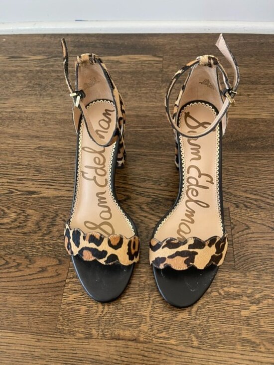Sam Edelman Shoes - Sam Edelman Odila Leopard Calf Hair Scalloped Ankle Strap Block Heels 8.5 EUC